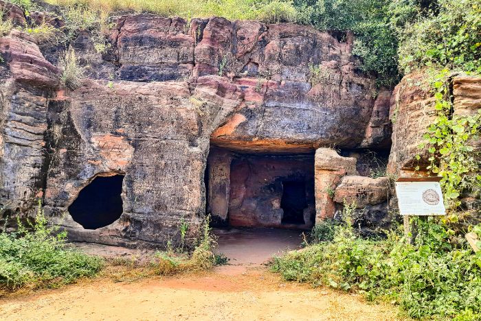 Siyot Caves